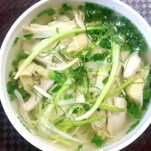 Hình ảnh Phở gà lườn