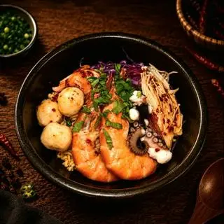 Hình ảnh Mì trộn hải sản