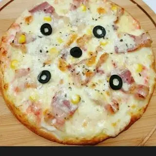 Hình ảnh Pizza ba rọi xông khói