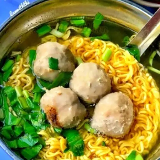 Hình ảnh Mì gói bò viên ((đã bao gồm tô lớn muỗng đũa)