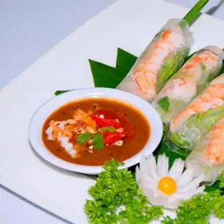 Hình ảnh gỏi cuốn siêu thịt