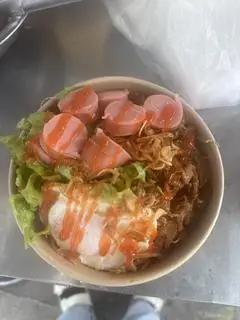 Hình ảnh Mì Trộn Bò + Trứng + Xúc Xích
