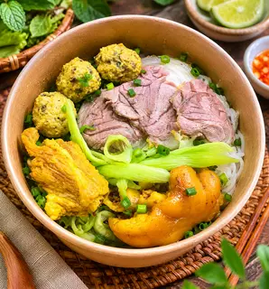 Hình ảnh Bún Mọc Thịt Sườn . Tặng nước trà tắc