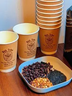 Hình ảnh Mè đen - đậu đen - hạt điều - 1 chai - ly