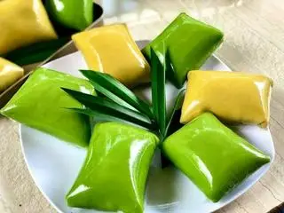Hình ảnh Bánh Crepe Sầu Riêng Ngon