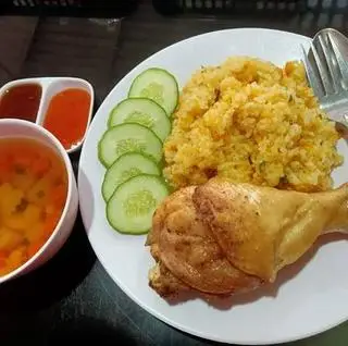 Hình ảnh CƠM GÀ XỐI MỠ ĐÙI GÀ