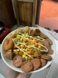 Hình ảnh mì trộn đặc biệt + coca( cay hoặc ko cay)
