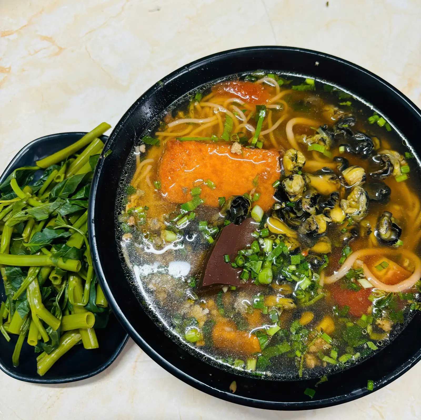 Hình ảnh Canh bún ốc