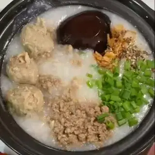 Hình ảnh Cháo bò viên thịt bằm bắc thảo