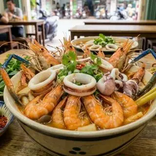 Hình ảnh 1 Bún thái hải sản + 1 coca/7up