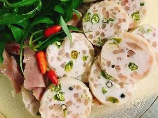 Hình ảnh chả lụa ớt sim xanh