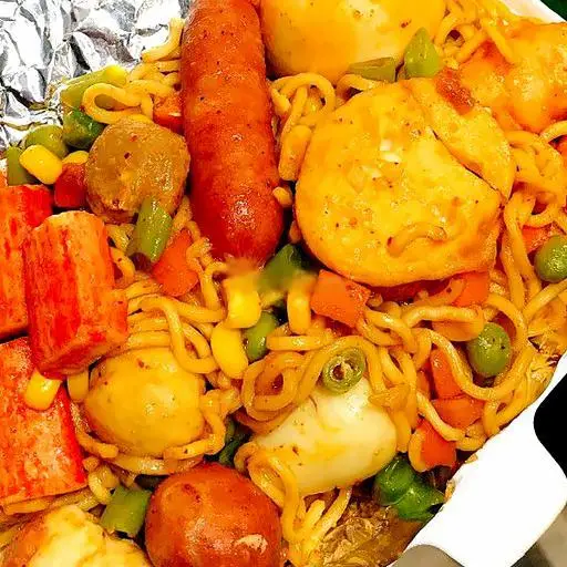 Hình ảnh Mì trộn thập cẩm