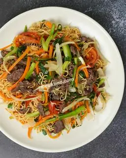 Hình ảnh Mì xào bò(có tóp mỡ)