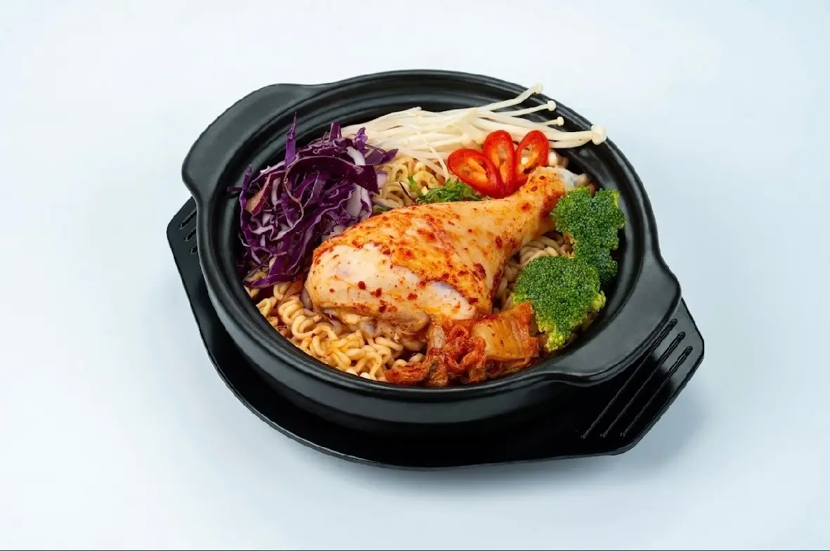 Hình ảnh Mì Kim Chi Đùi Gà