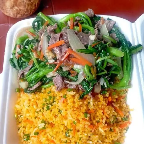 Hình ảnh Cơm Rang Cải Bò