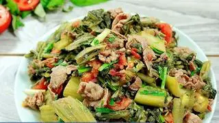Hình ảnh bò xào dưa chua 