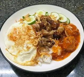 Hình ảnh Cơm chiên xíu mại thập cẩm