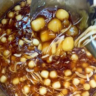 Hình ảnh Chè Mochi sắn nóng