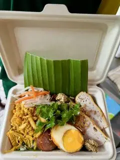Hình ảnh Xôi Gà Xé 