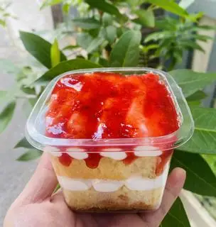 Hình ảnh Bánh Kem Dâu