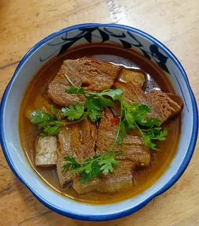 Hình ảnh Cơm sườn kho tàu