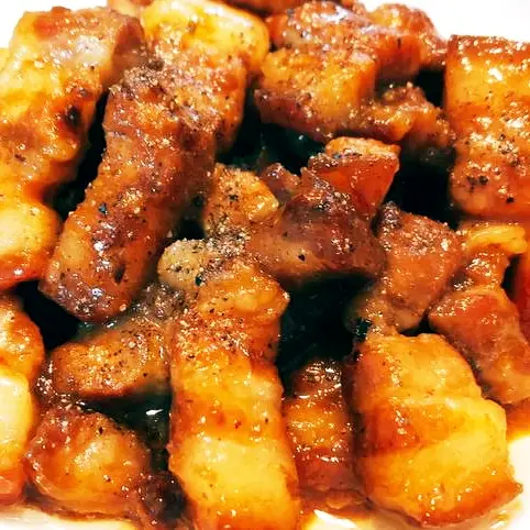 Hình ảnh cơm thịt kho tiêu 