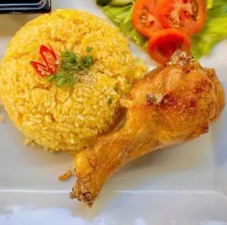 Hình ảnh Đùi gà mắm tỏi