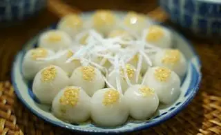 Hình ảnh Bánh trôi đường dẻo
