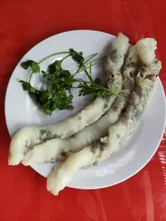 Hình ảnh Một dây bánh cuốn thêm