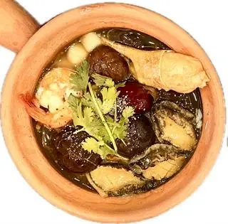 Hình ảnh Súp bào ngư càng cua sò điệp
