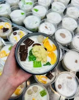 Hình ảnh Chè thái sầu riêng