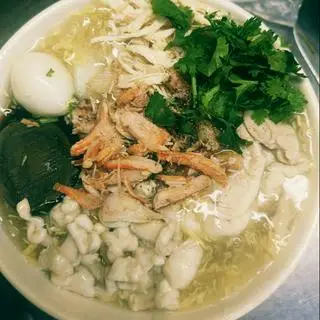 Hình ảnh Súp đặc biệt  bắc thảo - trứng cút - gà - cua - óc - tủy