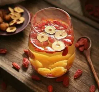 Hình ảnh Trà cúc táo nóng