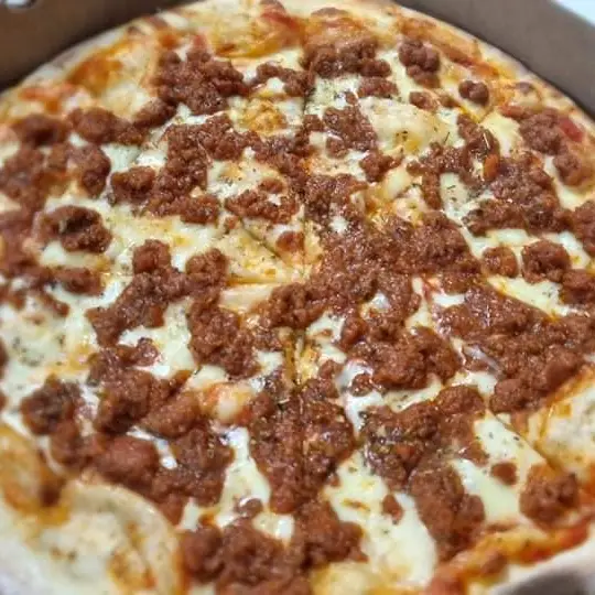 Hình ảnh Pizza Tươi Bò Hầm Bolognese