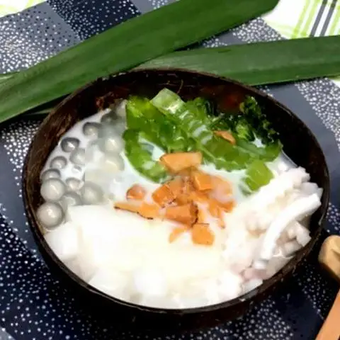 Hình ảnh Chè dừa non lá nếp