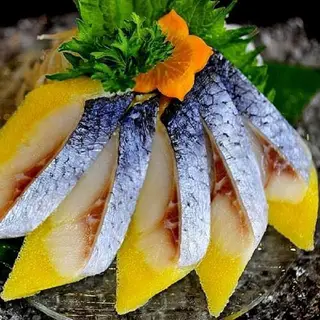 Hình ảnh SASHIMI CÁ TRÍCH ÉP TRỨNG VỊ NGUYÊN BẢN