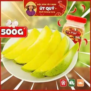 Hình ảnh COMBO Nửa Ký Xoài Tứ Quý Gọt Sẵn Kèm Muối Tây Ninh Út Quý 70G Cay Đê Mê