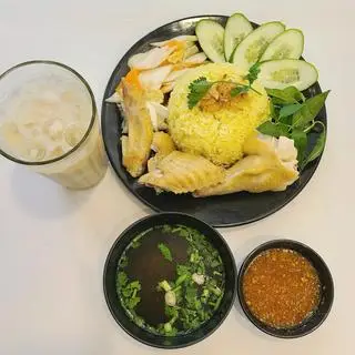 Hình ảnh Cơm Gà Cánh 