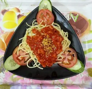 Hình ảnh Mì Ý xào bò