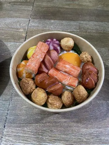 Hình ảnh Mì Trộn Full Topping