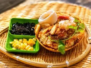 Hình ảnh Xôi ghẹ - hải sản vỏ giòn
