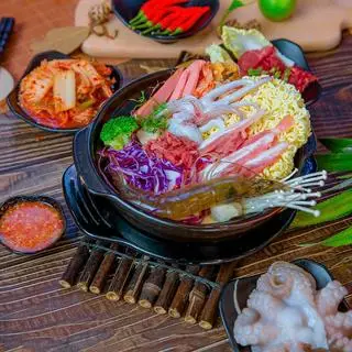 Hình ảnh Mỳ cay đặc biệt