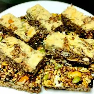 Hình ảnh 300gram thanh gạo lứt ngũ cốc chà bông ăn kiêng