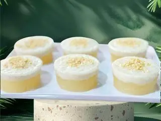 Hình ảnh Hộp 3 Bánh - Khoai Mì Hấp Cốt Dừa Béo 