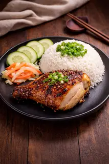 Hình ảnh Cơm Gà Nướng
