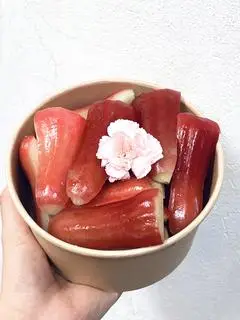 Hình ảnh Roi đỏ cắt sẵn