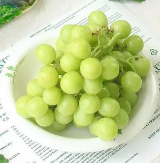 Hình ảnh Nho xanh mỹ