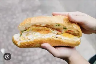 Hình ảnh Bánh Mì Trứng Ốp La