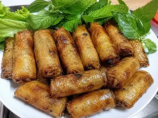 Hình ảnh Chả giò tôm thịt 