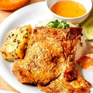 Hình ảnh Cơm tấm sườn cốt lết chả